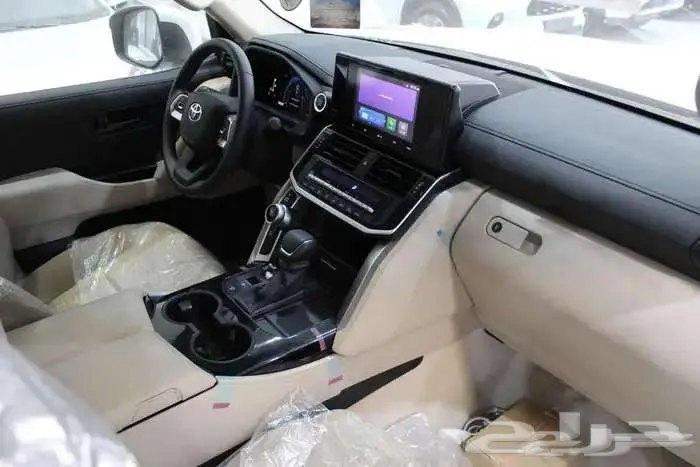 تويوتا لاندكروزر GXR L1 2025 ( عرض خاص ) 7