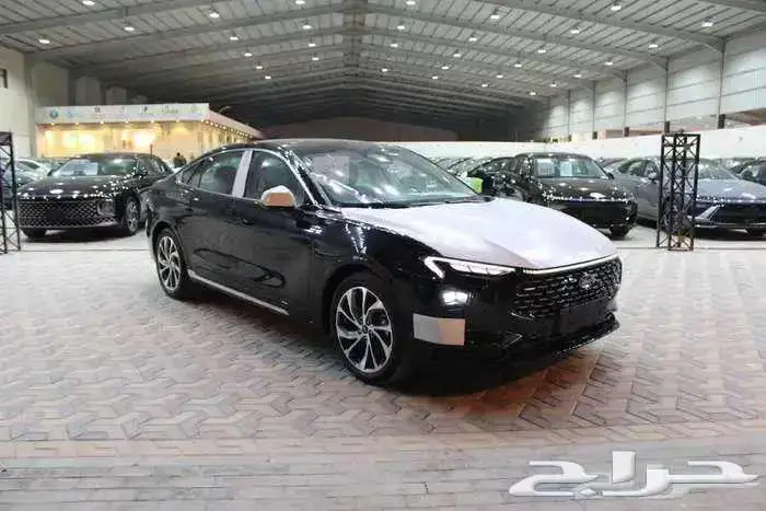 فورد تورس 2026 ترند وتيتانيوم 7