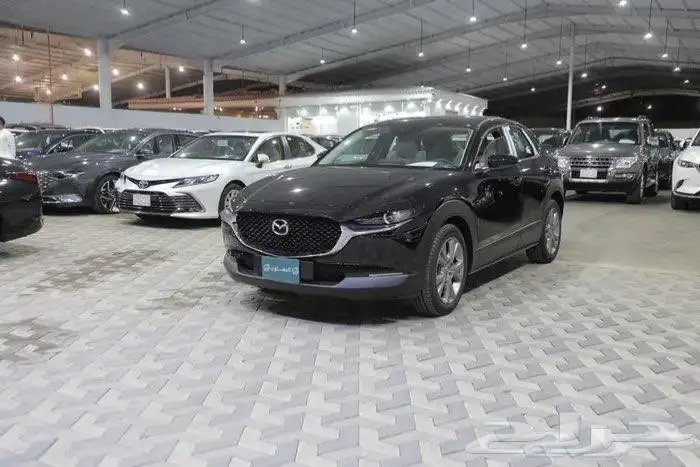 مازدا CX30 نص فل فتحة سقف اربعة سلندر موديل 2025 1