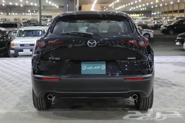 مازدا CX30 نص فل فتحة سقف اربعة سلندر موديل 2025 5