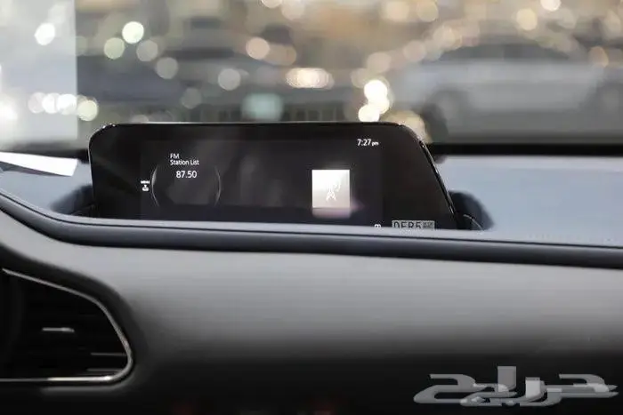 مازدا CX30 نص فل فتحة سقف اربعة سلندر موديل 2025 12