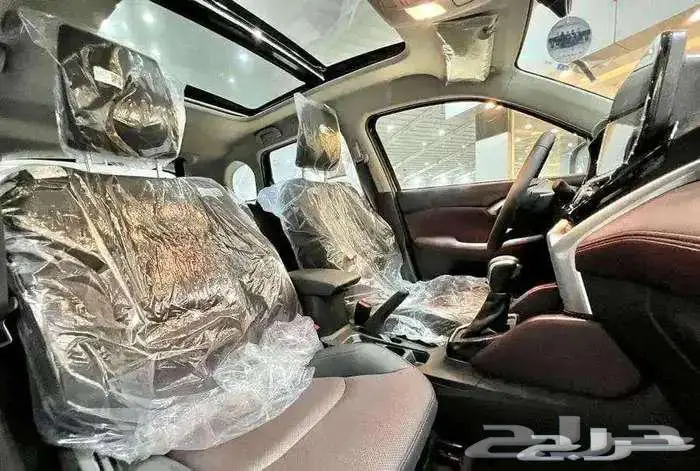 عرض تويوتا اوربان كروزر فل كامل GLX موديل 2026 (أقساط وكاش) 9