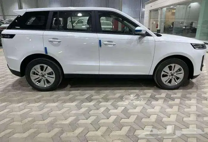 شيري جايكو J5 ستاندر 2026 9