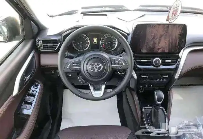 عرض تويوتا اوربان كروزر فل كامل GLX موديل 2026 (أقساط وكاش) 7