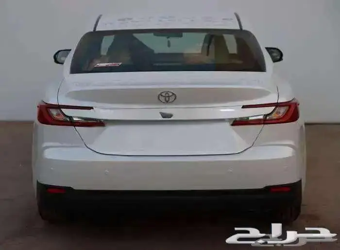 كامري E ستاندرد موديل 2025 بنزين حبه فقط 3
