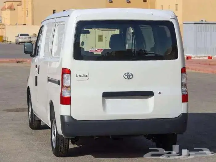 تويوتا لا يت اس توماتيك موديل 2025 بنزين حبه فقط 6