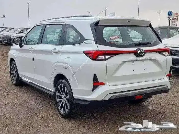 تويوتا فيلوز فل كامل 2025 قسط شهري 1049 1