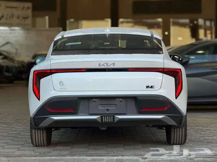 كيا K4 ستاندر ونصف فل 2026 اقل اسعار للكاش والتقسيط 7