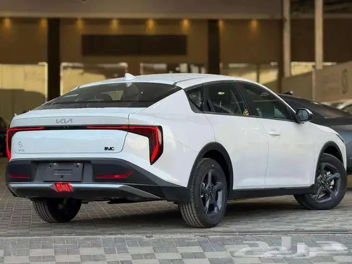 كيا K4 ستاندر ونصف فل 2026 اقل اسعار للكاش والتقسيط 8