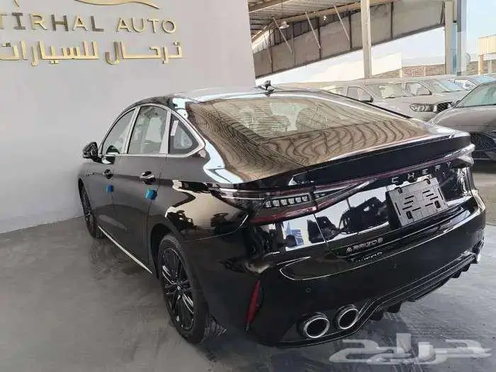 شيري اريزو 8 4 كاميرات بانوراما رادار موديل 2025. 3