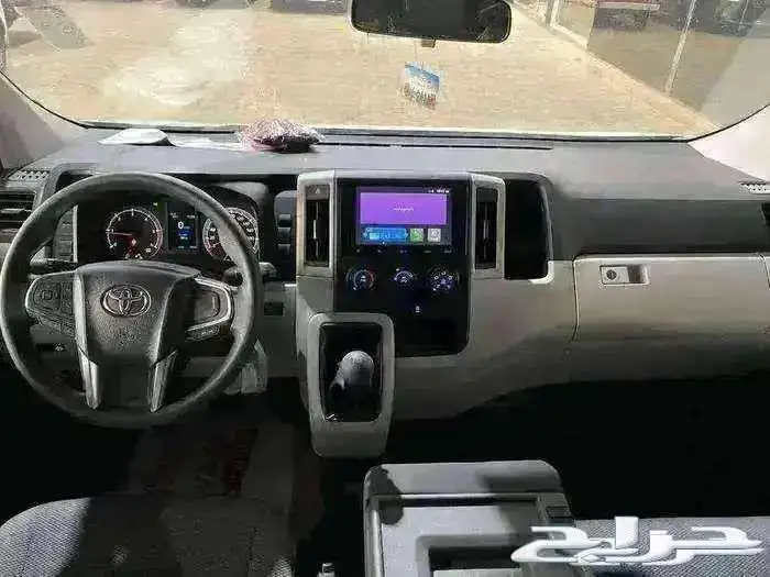 تويوتا - هاي اس بضاعه - 2026 - سقف عادي - ديزل 2