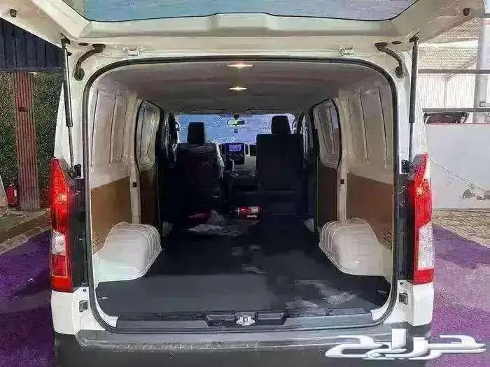 تويوتا - هاي اس بضاعه - 2026 - سقف عادي - ديزل 4