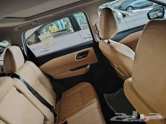 اكستريل مستعملة موديل 2023 بنزين حبه فقط 18