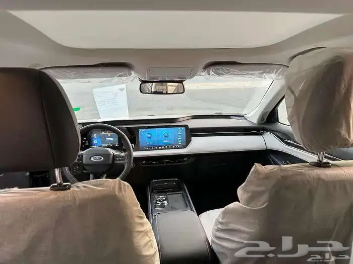 فورد تورس تيتانيوم 2026 7