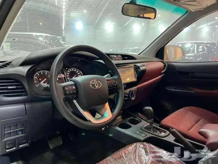 هايلوكس غمارتين بنزين اوتوماتيك بريمي 2025 بدون دبل 8