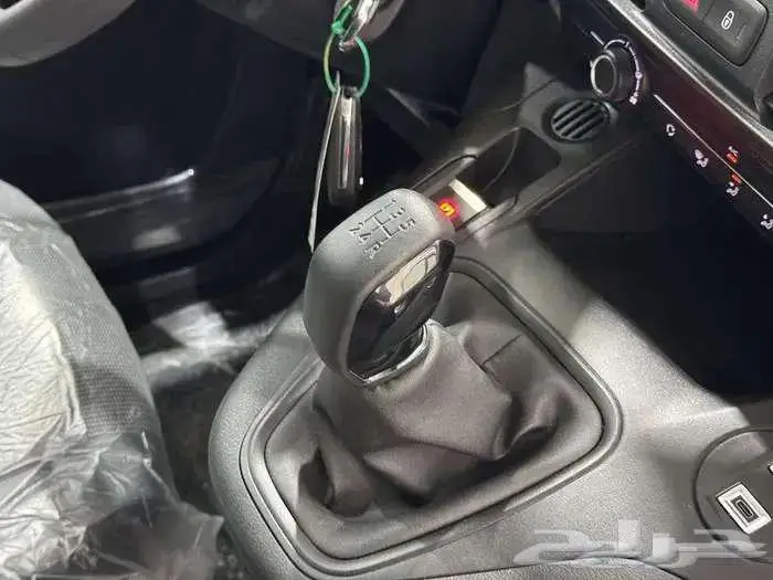 بيجو بارتنر 2025 11