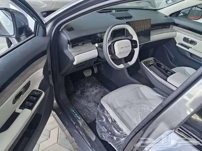 جيتور داشينج لاكجيري 24 بالكاش و تقسيط 2