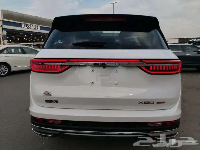 جيتور X90 بلس لاكجري فل كامل 1.6 تيربو موديل 2025 4