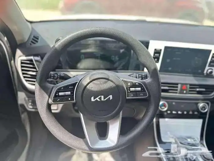 كيا سيلتوس بصمة شاشة 2025 4