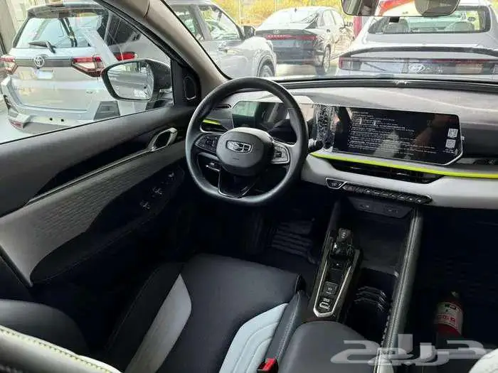 جيلى كولراى 2025 GL عروض خاصة 7