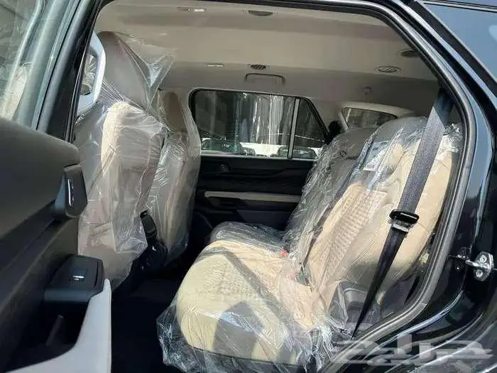 فورد ايفريست XLS دفع رباعي موديل 2025 اقساط او كاش 7