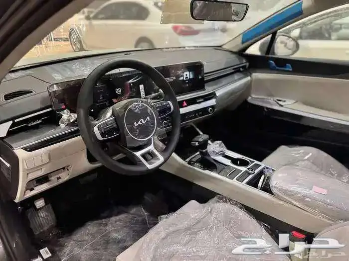 كيا كي 5 استاندار مطور موديل 2025 4