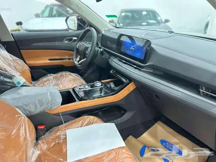 فورد تيرتوري تيتانيوم بلس 2026 الشكل الجديد 9