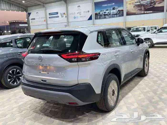نيسان اكستريل 2026 7 راكب متوفر دبل وبدون دبل 0