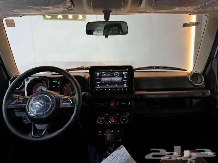 سوزوكي جيمني 2025 11