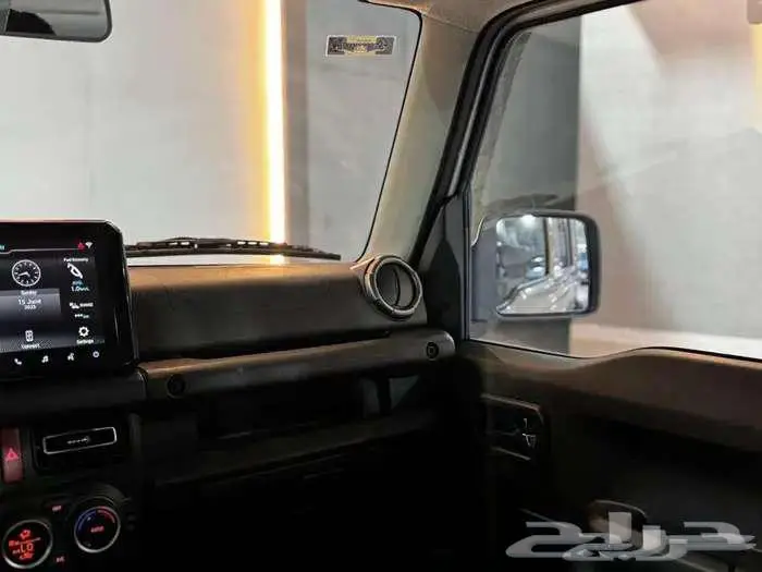 سوزوكي جيمني 2025 17