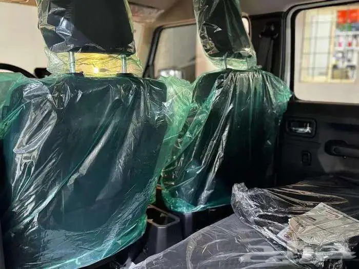 سوزوكي جيمني 2025 21