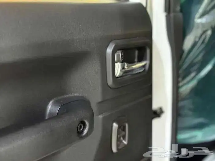 سوزوكي جيمني 2025 23