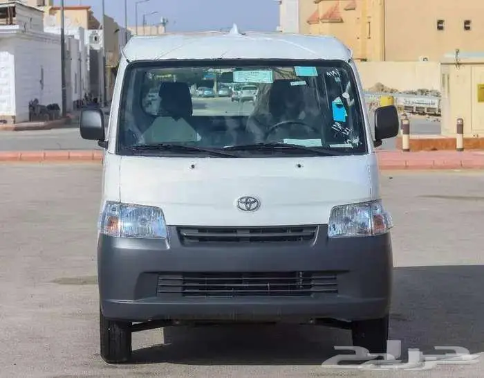 تويوتا لا يت اس توماتيك موديل 2025 بنزين حبه فقط 1