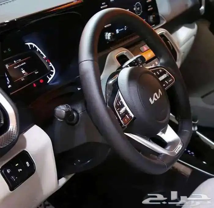 كيا سونيت نص فل موديل 2025 7