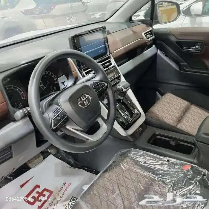 تويوتا انوفا بنزين 2024 8