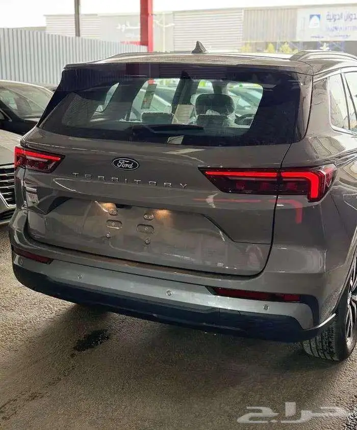فورد تريتوري 2026-امبيانتى-ترند-تيتانيوم (كاش -تقسيط ) 2