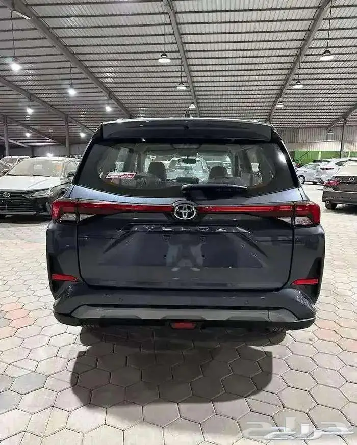 تويوتا فيلوز GLX 2025 عرض خاص كاش وبنك 2