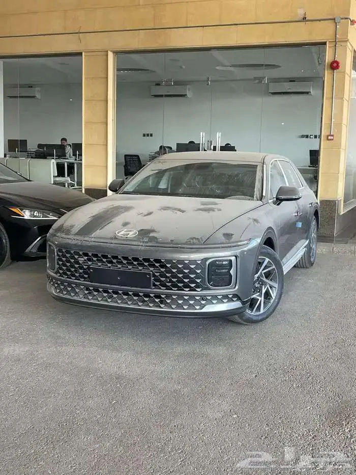 هيونداي ازيرا كلاسيك خليجي 2026 متوفر لدى الحسن 0