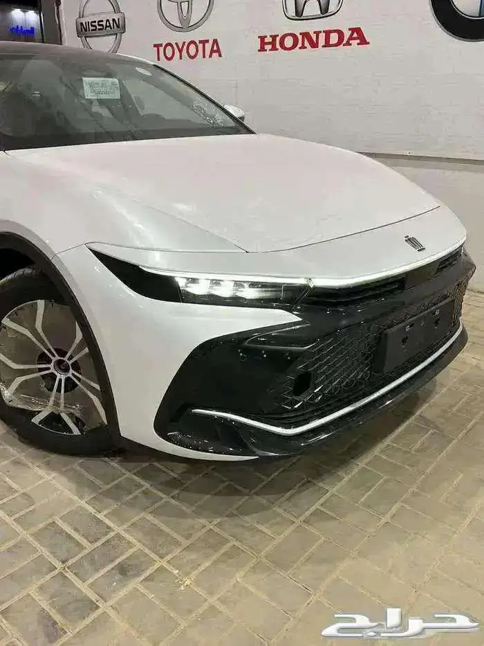 تويوتا كراون بريميوم 2026 6