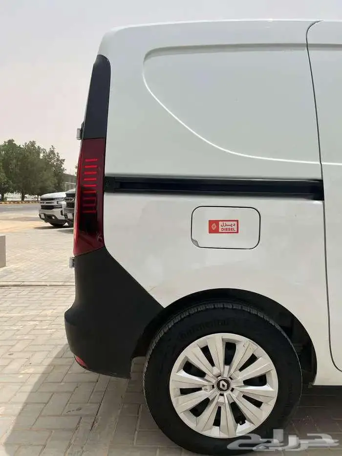 فان رينو 2023 ديزل 7