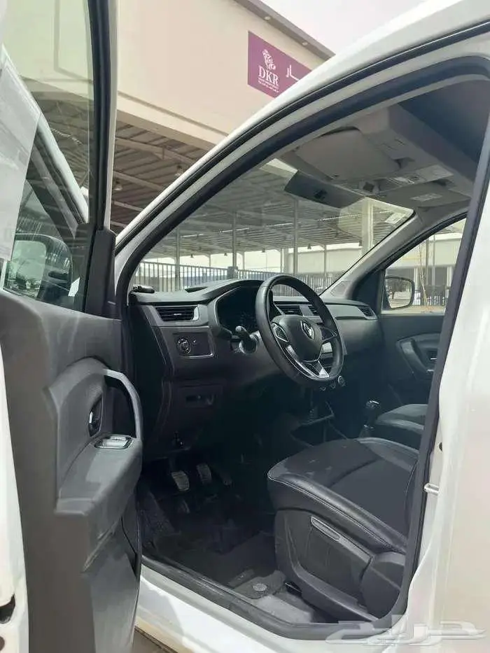 فان رينو 2023 ديزل 9