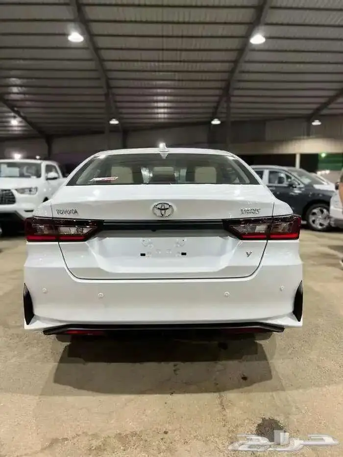 تويوتا يارس استندر 2026 4