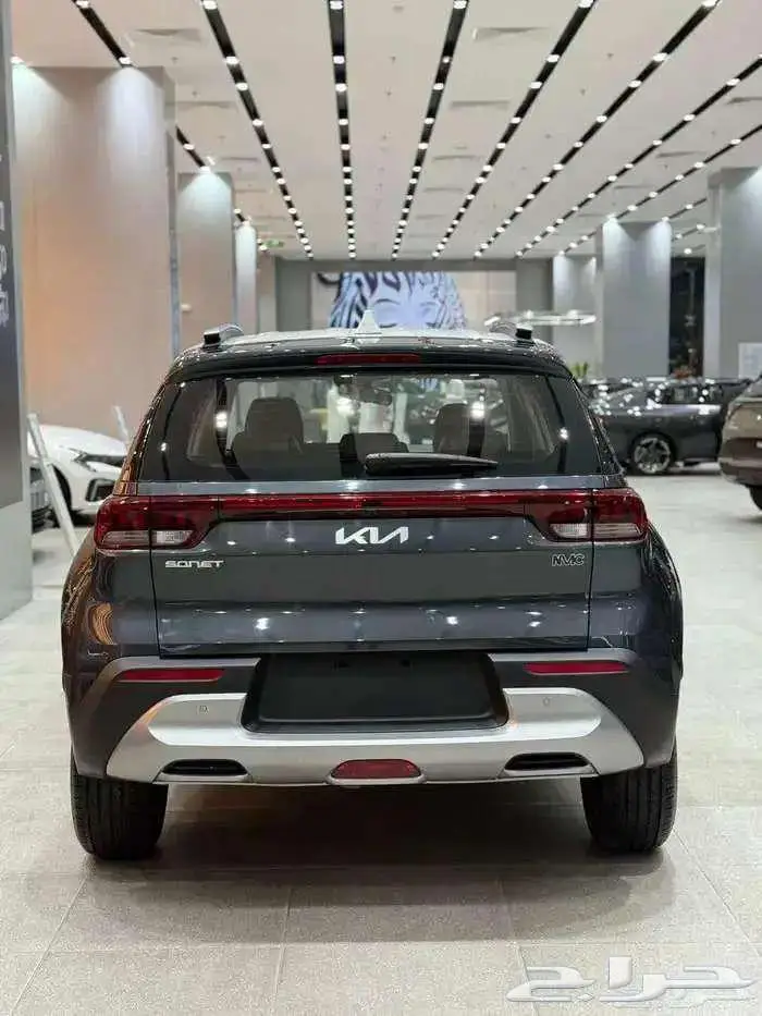 كيا سونيت نص فل موديل 2025 8