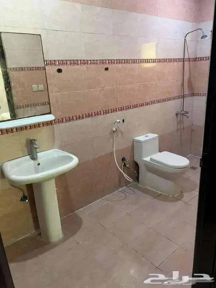 شقق للايجار في حي السويس جيزان 6