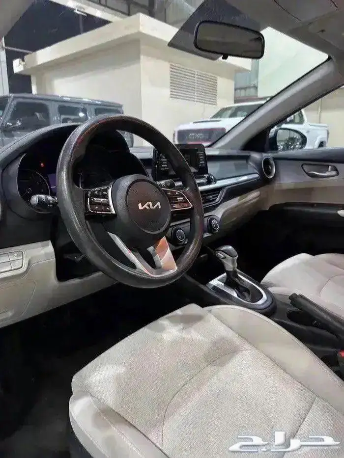 كيا سيراتو 2022 6