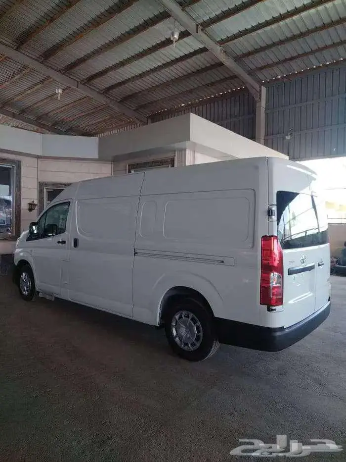 ايس بضاعة سقف عالي قير اتوماتيك ديزل 2.8 2025 8