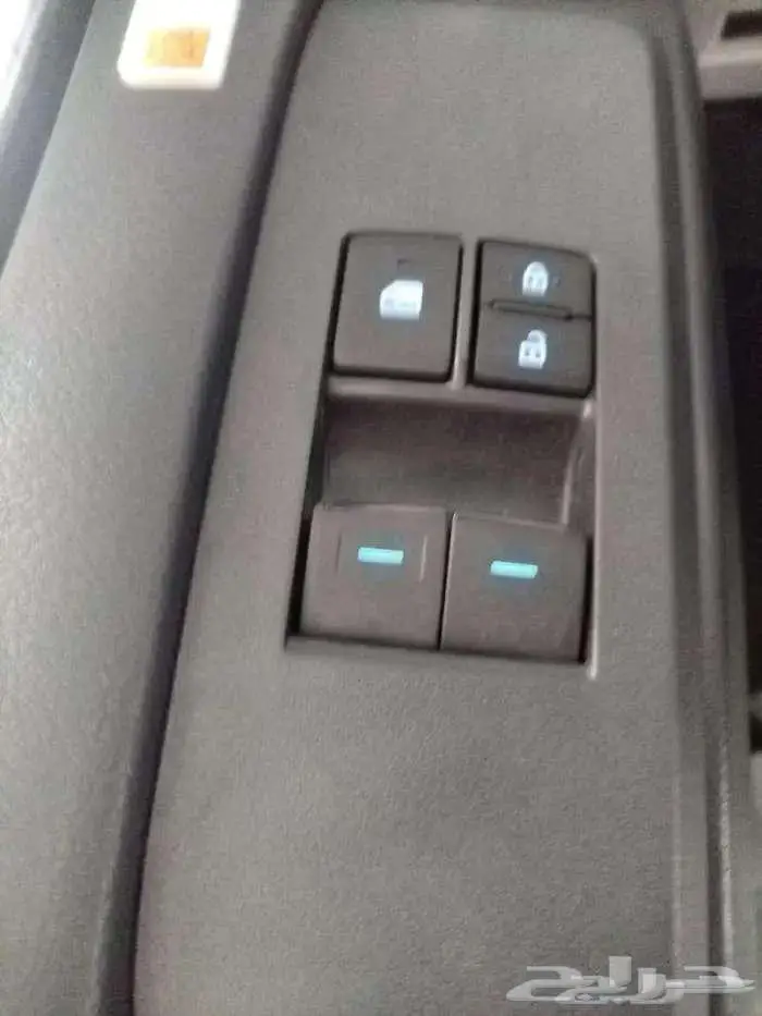 ايس بضاعة سقف عالي قير اتوماتيك ديزل 2.8 2025 21