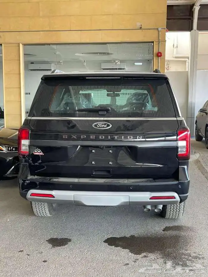 فورد اكسبديشن تمبرلاين محرك 3.5L توين تيربو 2023 لدى الحسن 2