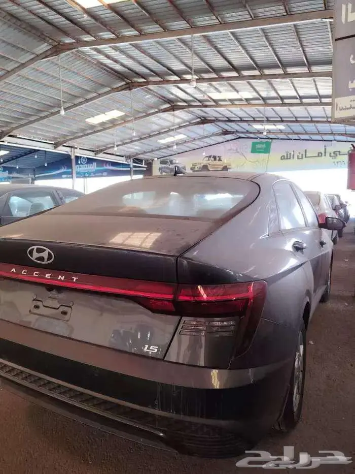 هيونداي اكسنت استاندر 2026 قير اوتماتيك بنزين 9