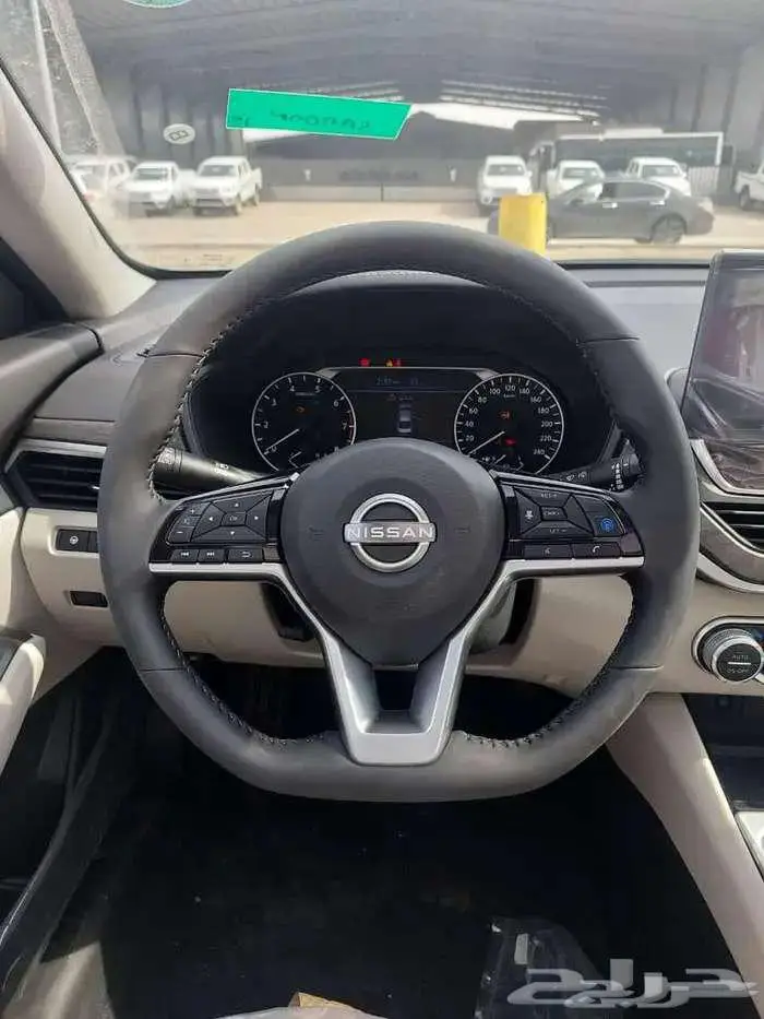 نيسان التيما SV نص فل 2026 5